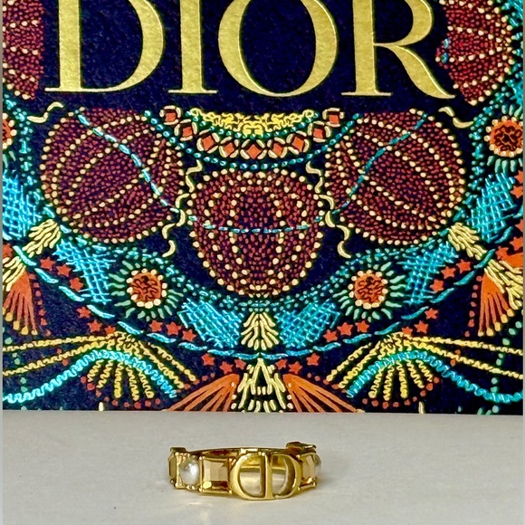 CHRISTIAN DIOR 30 Montaigne Ring - Picture 6 of 6